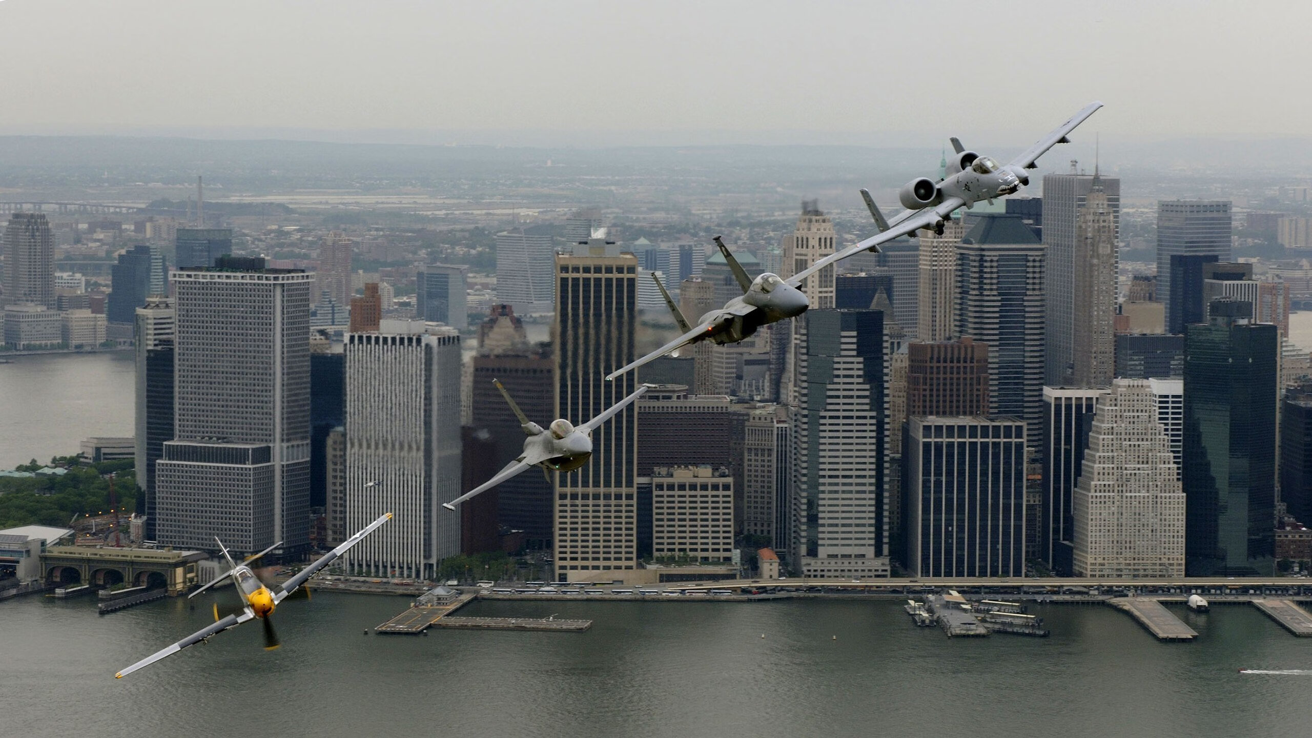 断链者，当约基奇的五指山笼罩雷霆，尼克斯于窒息防守中淬炼王冠