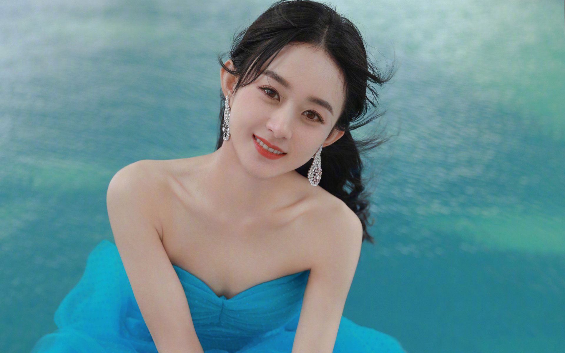 广东队钢铁防线锁死雄鹿，布伦森破局成关键先生