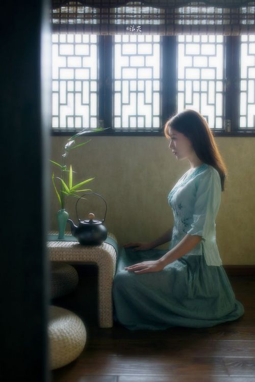 深圳体育场最后五秒，当十五个人的命运被一粒平凡的子弹击穿